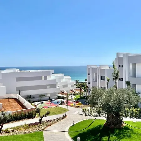 Precioso Atico Con Increibles Vistas Al Mar *