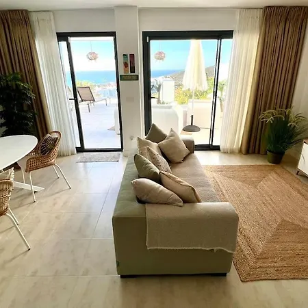 Precioso Atico Con Increibles Vistas Al Mar Apartment *